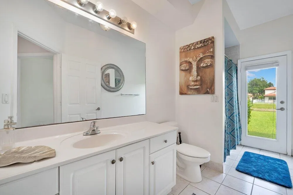 5005 NW 57th Terrace Coral Springs, FL 33067