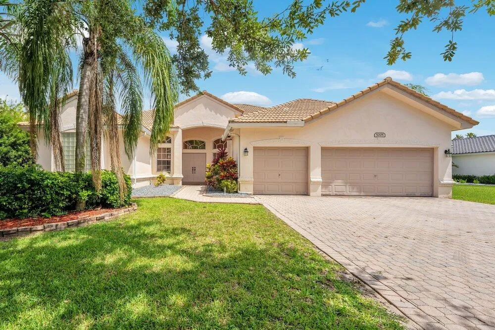 5005 NW 57th Terrace Coral Springs, FL 33067
