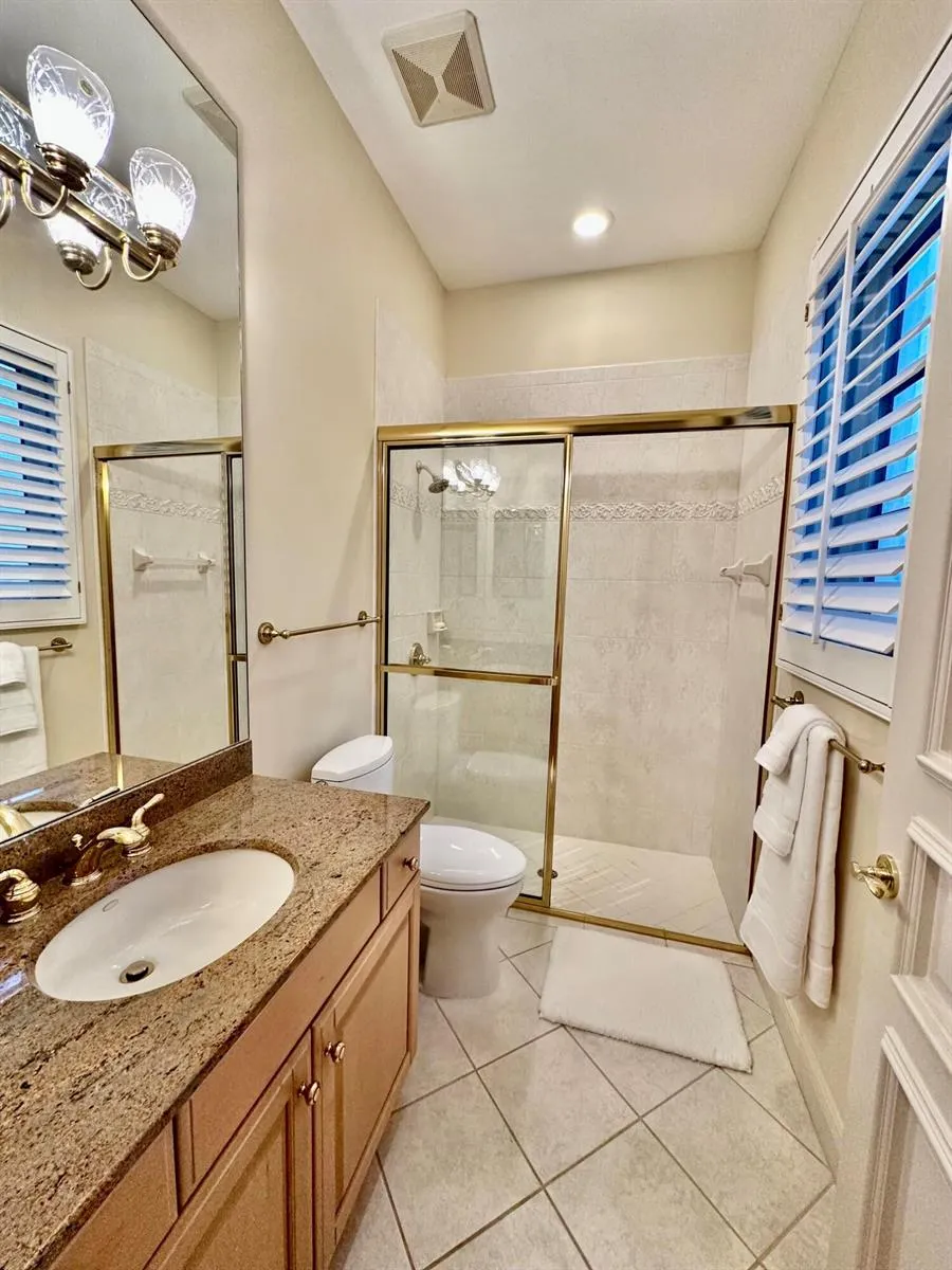 645 Atlantis Estates Way Atlantis, FL 33462