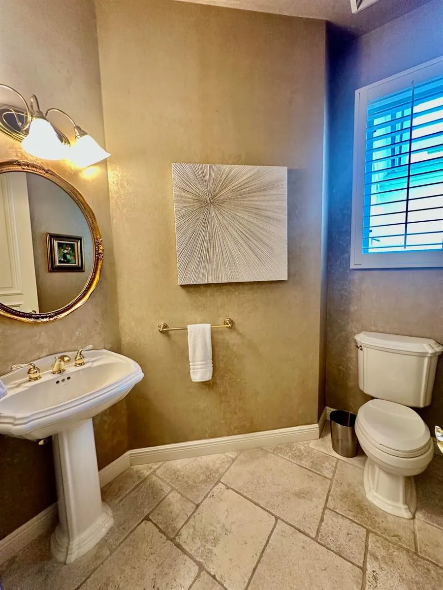 645 Atlantis Estates Way Atlantis, FL 33462