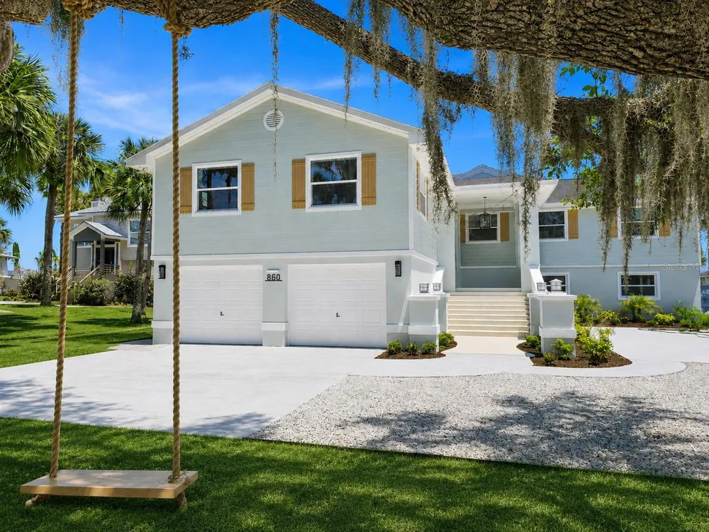 860 LAMBERT AVENUE Flagler Beach, FL 32136