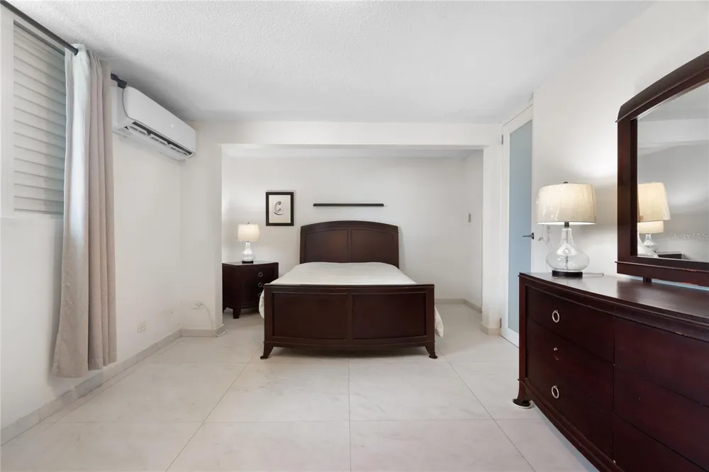840 MALAGA Guaynabo, PR 00966