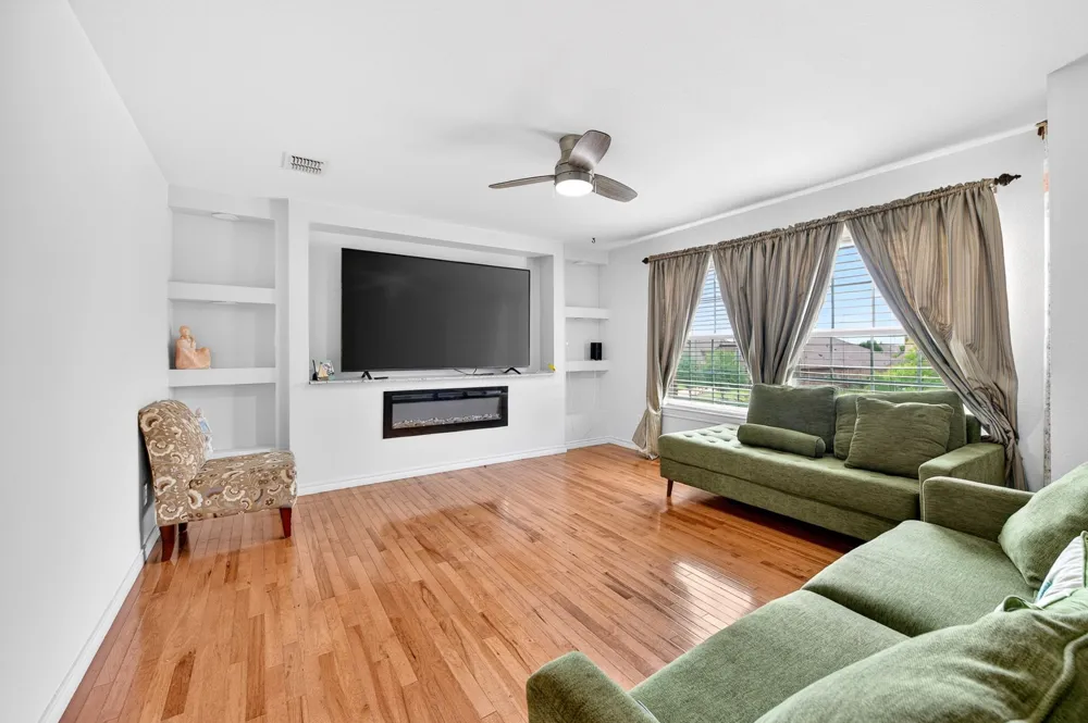 1503 Quail Ridge Drive Cedar Hill, TX 75104