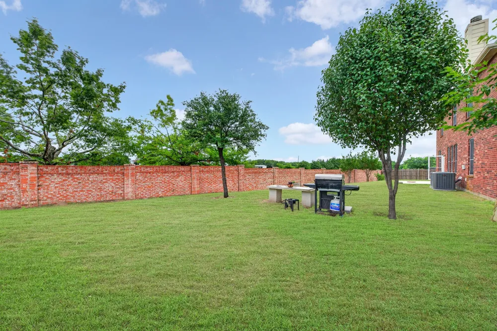 1503 Quail Ridge Drive Cedar Hill, TX 75104
