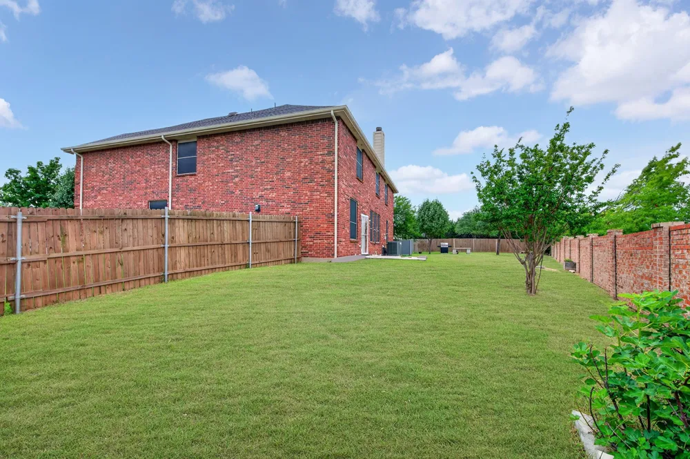 1503 Quail Ridge Drive Cedar Hill, TX 75104