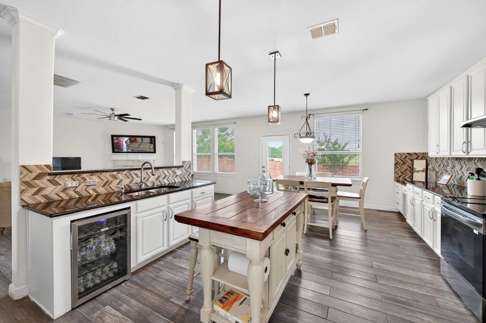 1503 Quail Ridge Drive Cedar Hill, TX 75104
