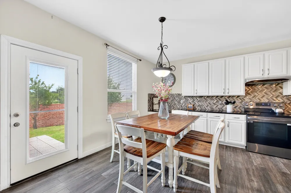 1503 Quail Ridge Drive Cedar Hill, TX 75104