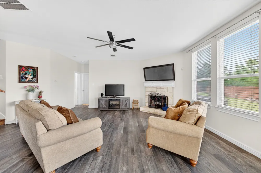 1503 Quail Ridge Drive Cedar Hill, TX 75104