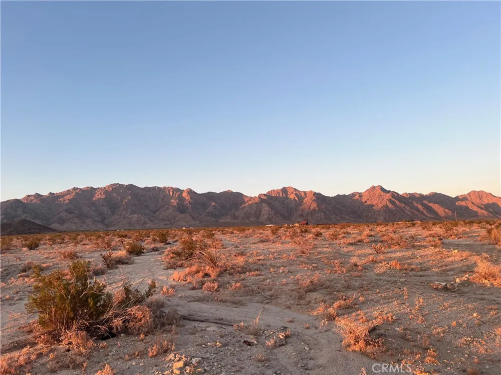 Mountain View Road 29 Palms, CA 92277