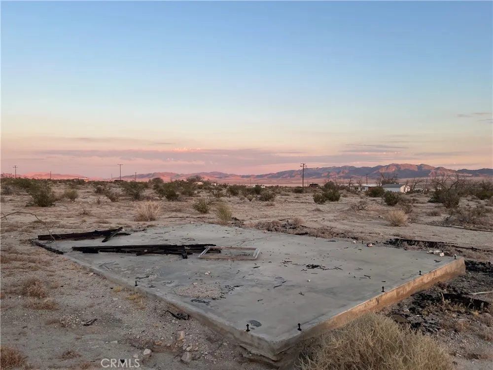 Mountain View Road 29 Palms, CA 92277
