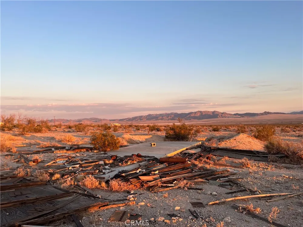 Mountain View Road 29 Palms, CA 92277