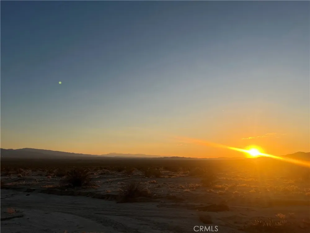 Mountain View Road 29 Palms, CA 92277