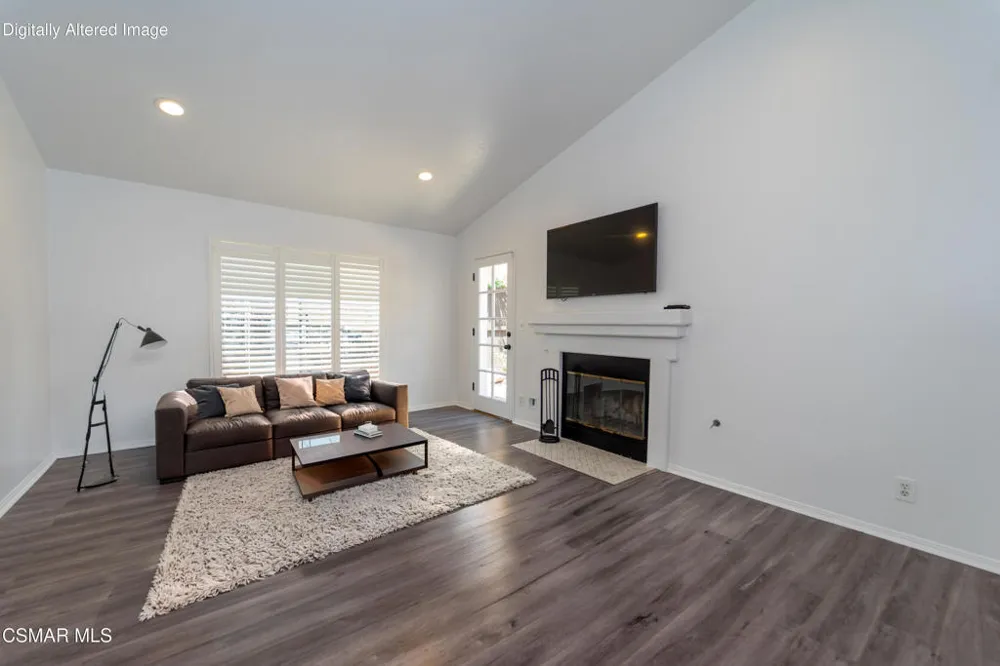 4365 Oak Glen Street Calabasas, CA 91302