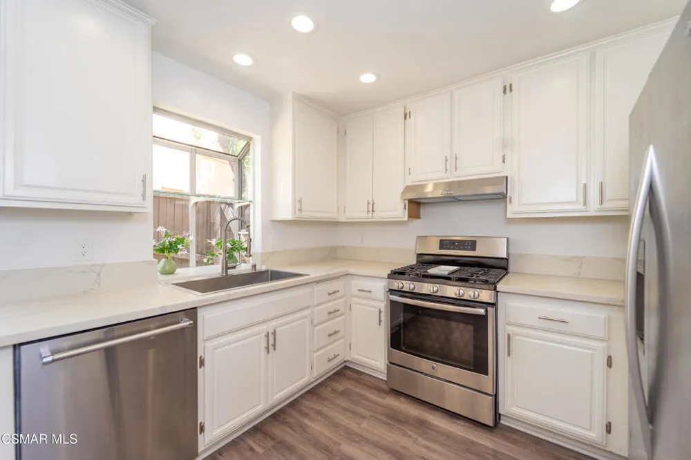 4365 Oak Glen Street Calabasas, CA 91302