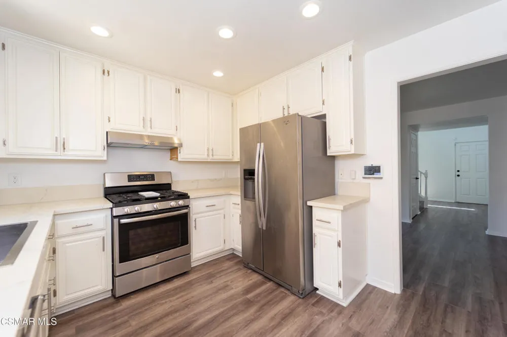 4365 Oak Glen Street Calabasas, CA 91302