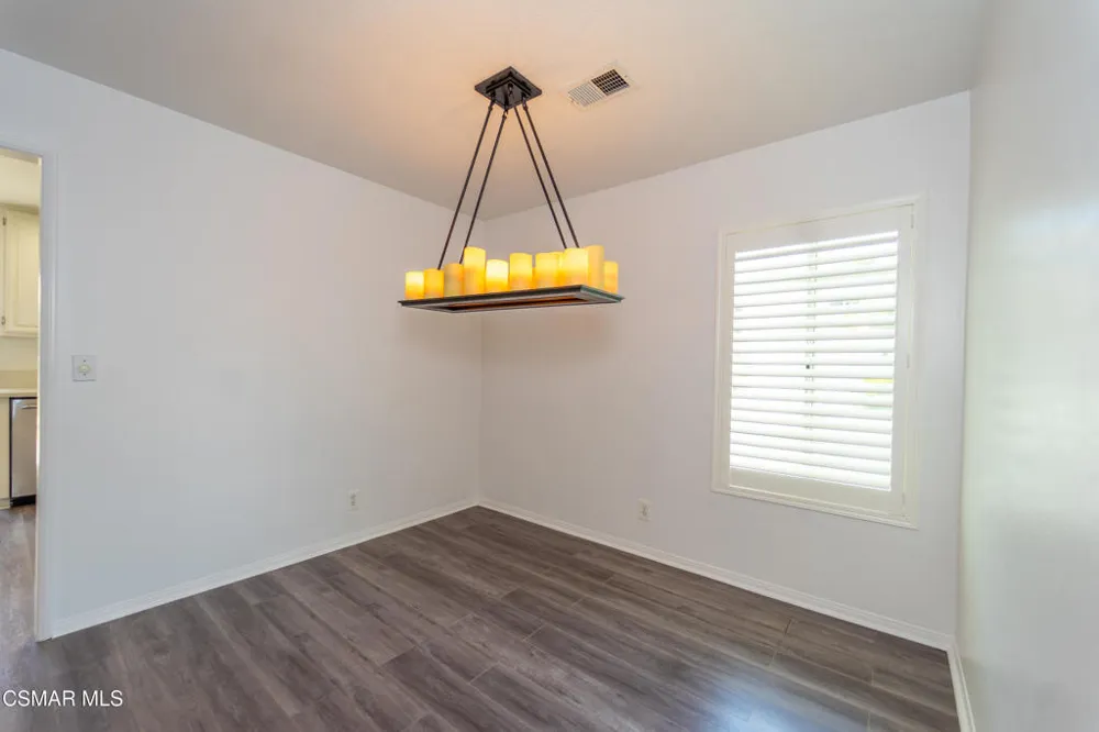 4365 Oak Glen Street Calabasas, CA 91302
