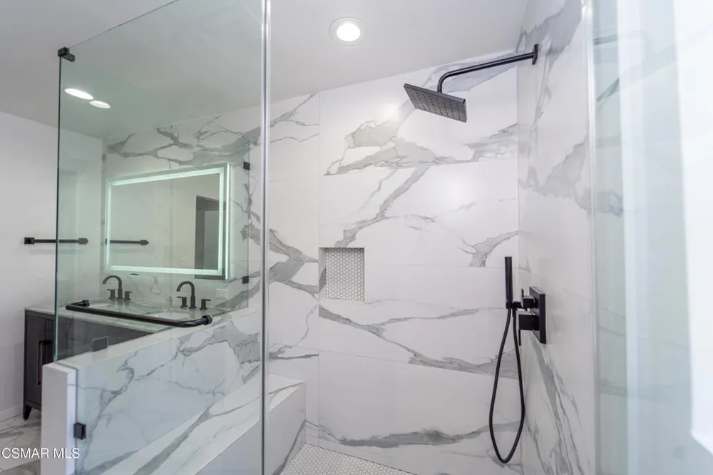 4365 Oak Glen Street Calabasas, CA 91302
