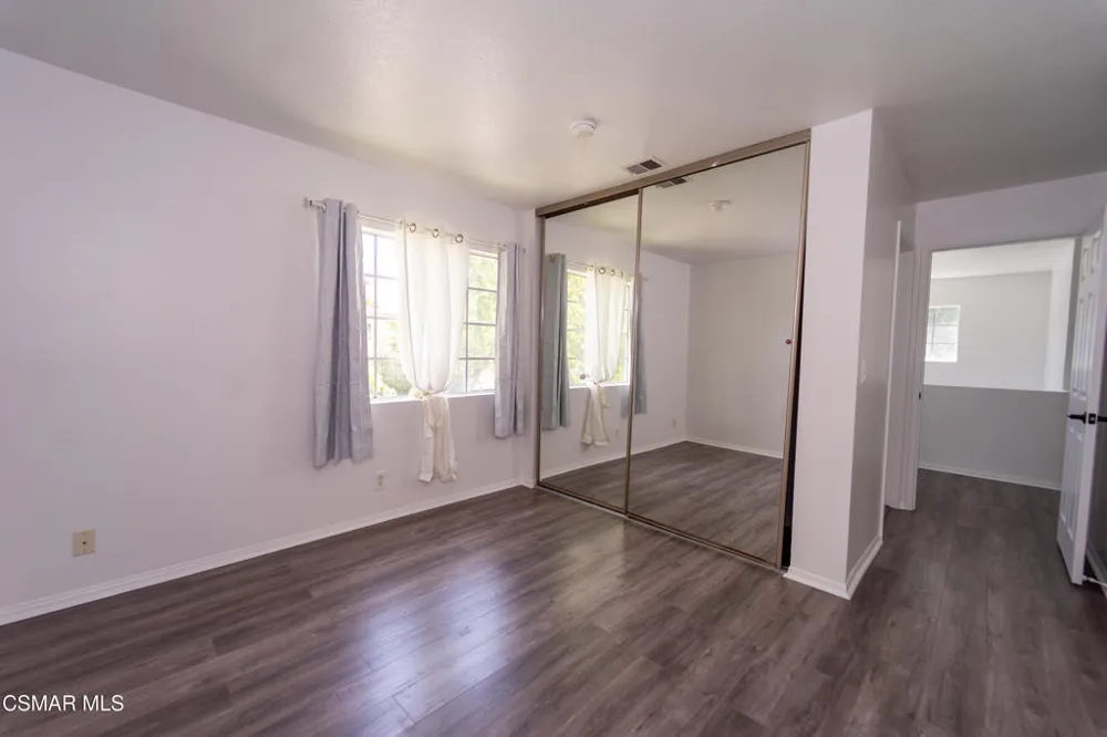 4365 Oak Glen Street Calabasas, CA 91302