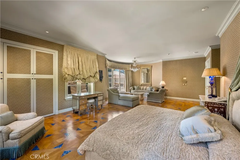 145 Irvine Cove Court Laguna Beach, CA 92651