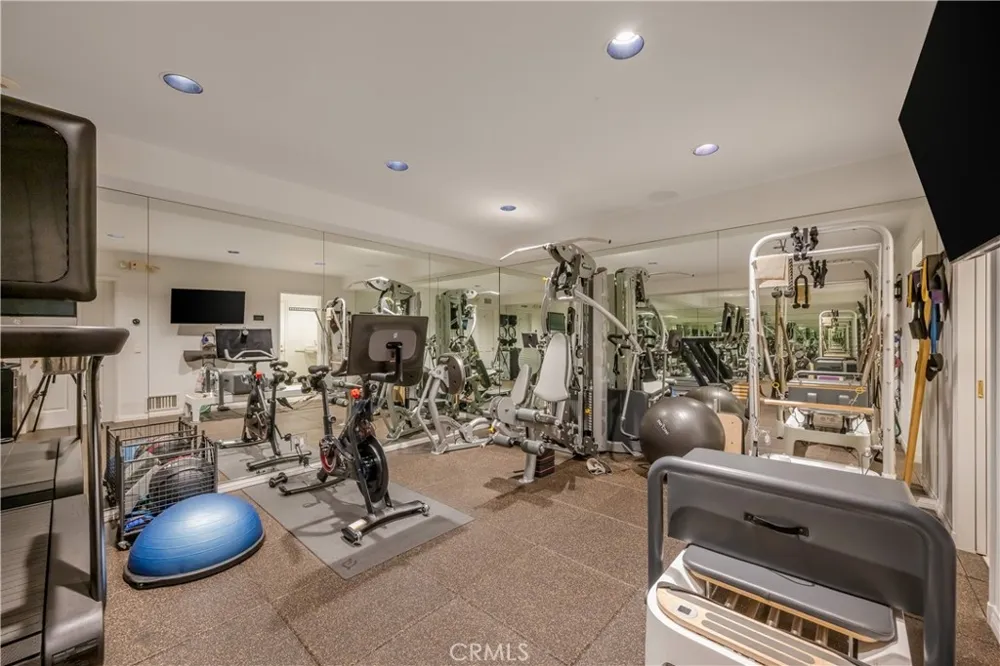 145 Irvine Cove Court Laguna Beach, CA 92651