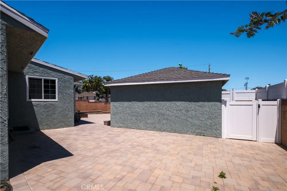 2722 185th Street Redondo Beach, CA 90278