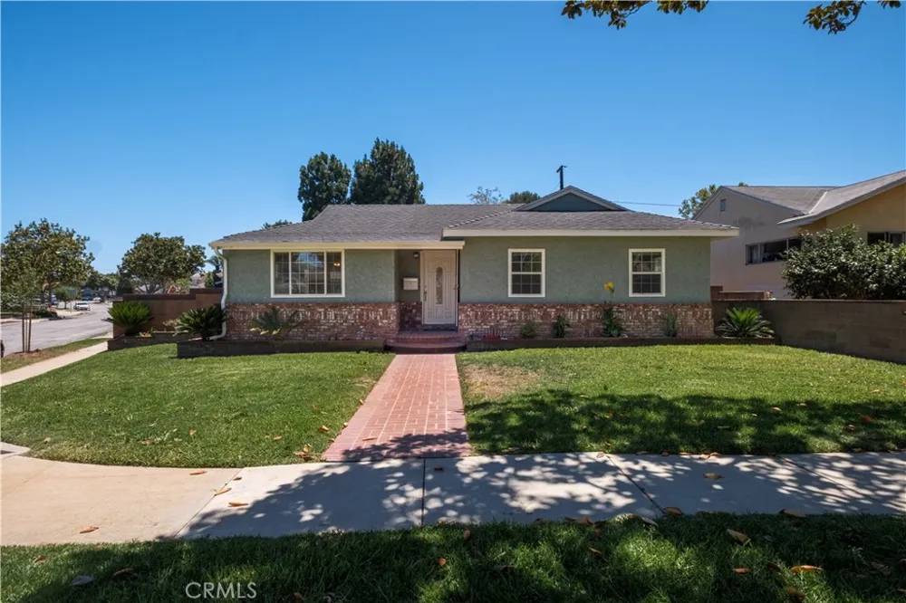 2722 185th Street Redondo Beach, CA 90278