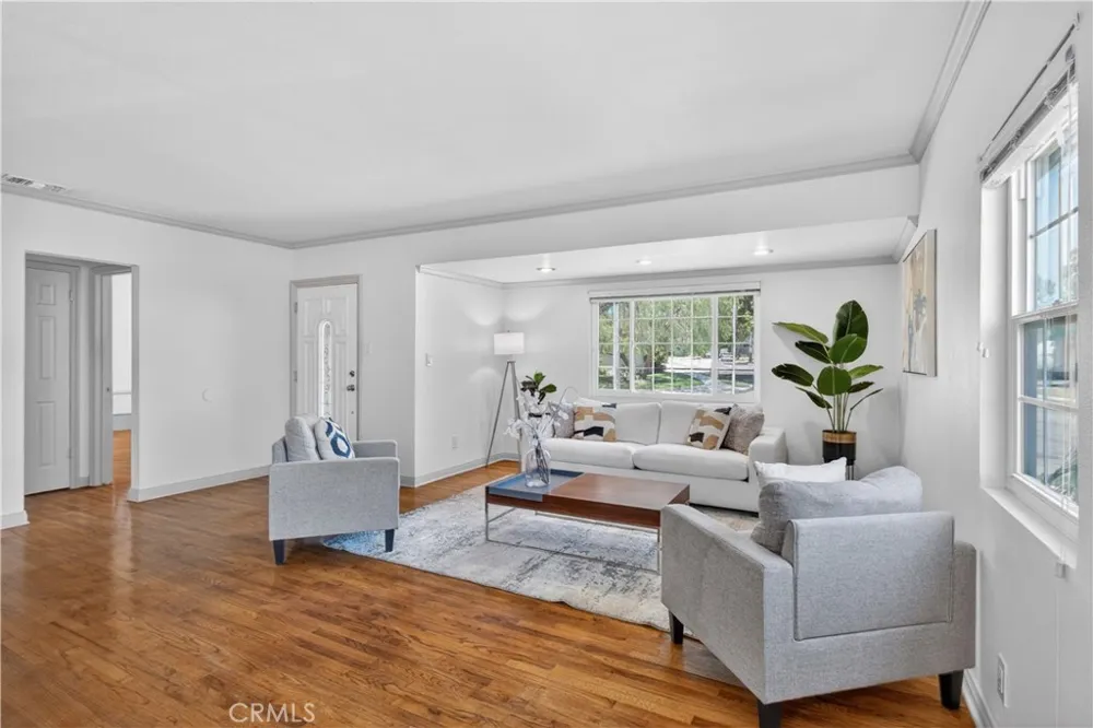 2722 185th Street Redondo Beach, CA 90278