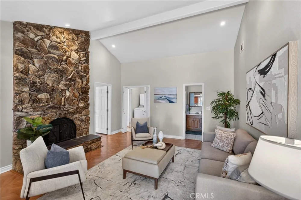 2722 185th Street Redondo Beach, CA 90278