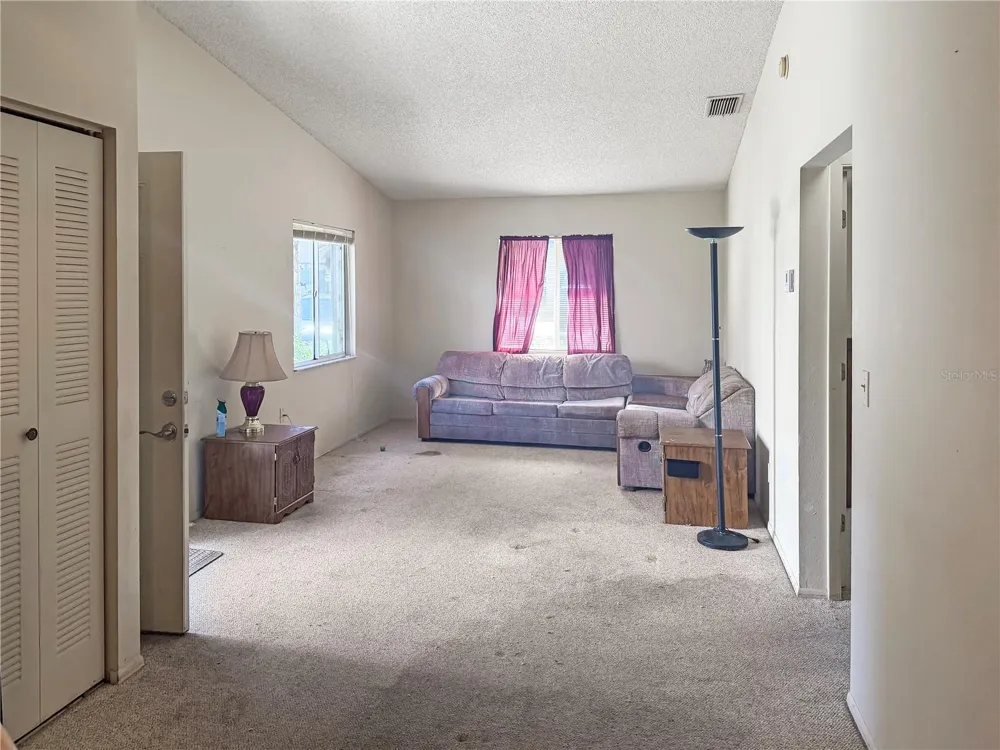 2075 ISLE ROYALE COURT SE #171 Winter Haven, FL 33880