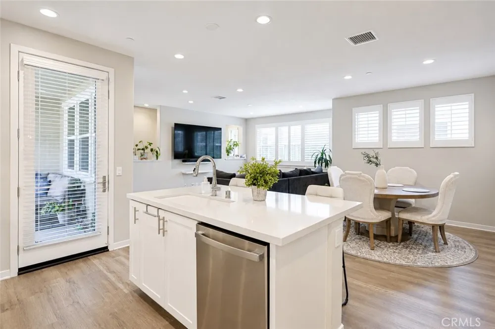 16218 Hollyhock Avenue Chino, CA 91708