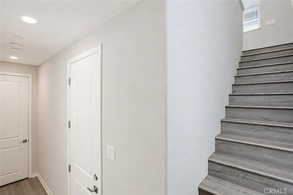 16218 Hollyhock Avenue Chino, CA 91708