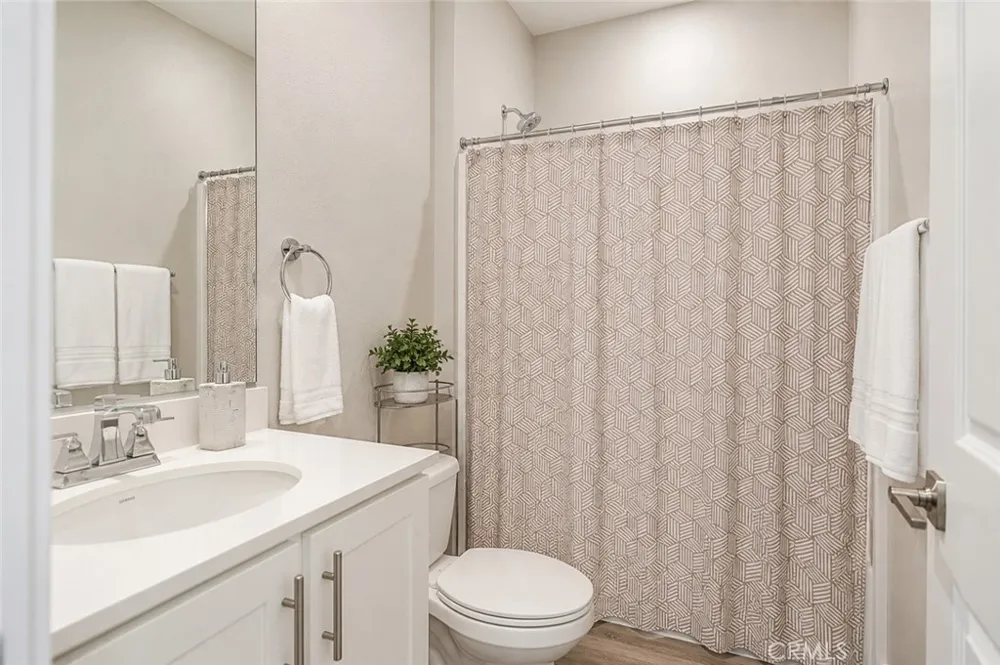 16218 Hollyhock Avenue Chino, CA 91708