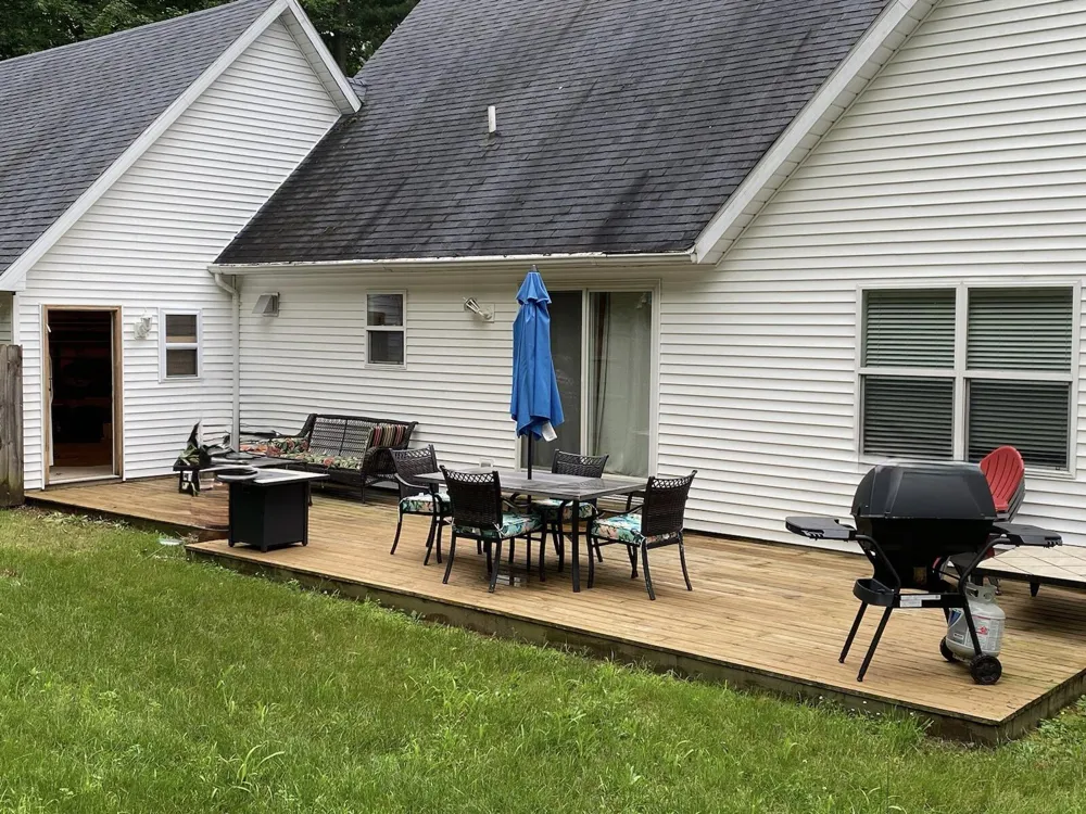 10412 W Woodrow Road Benona Township, MI 49455