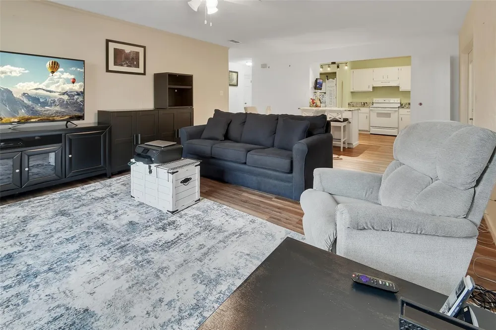 720 S HILL AVENUE #8B Deland, FL 32724