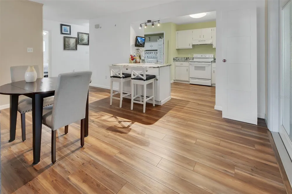 720 S HILL AVENUE #8B Deland, FL 32724