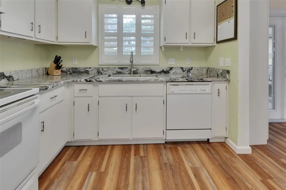 720 S HILL AVENUE #8B Deland, FL 32724