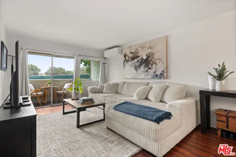 4900 Overland Avenue #196