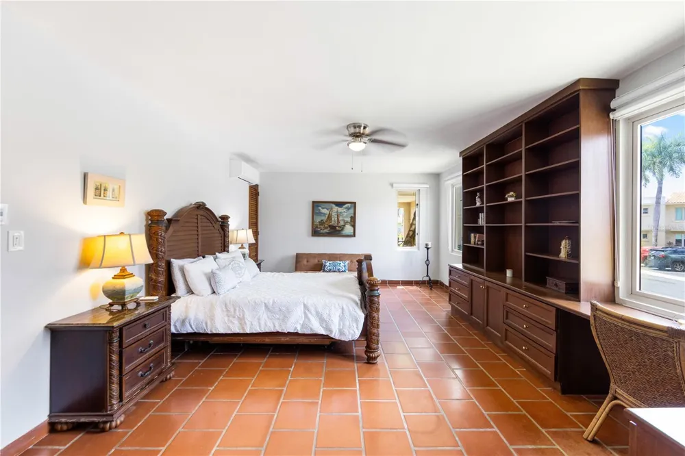 E LAKESIDE VILLAS #1 Vega Alta, PR 00692