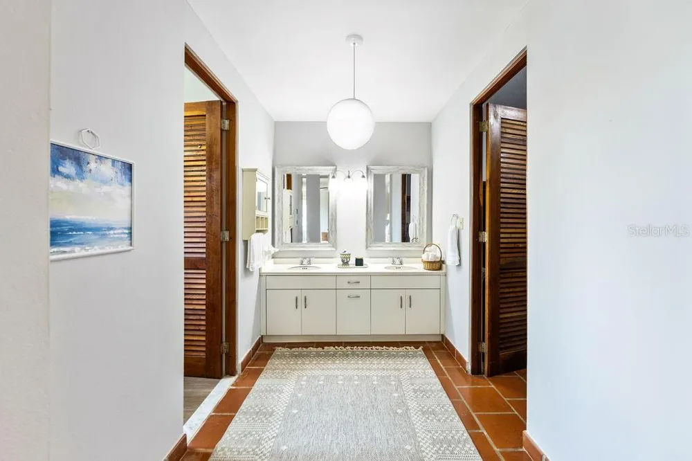 E LAKESIDE VILLAS #1 Vega Alta, PR 00692