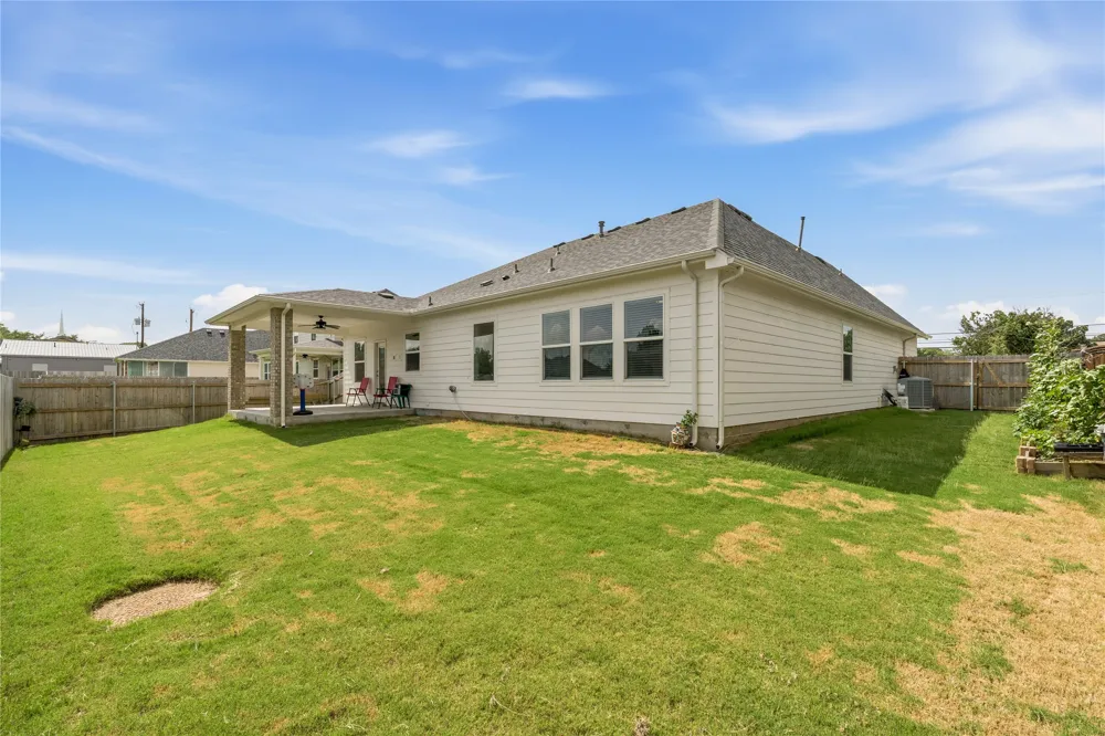 411 W Harwood Road Euless, TX 76039
