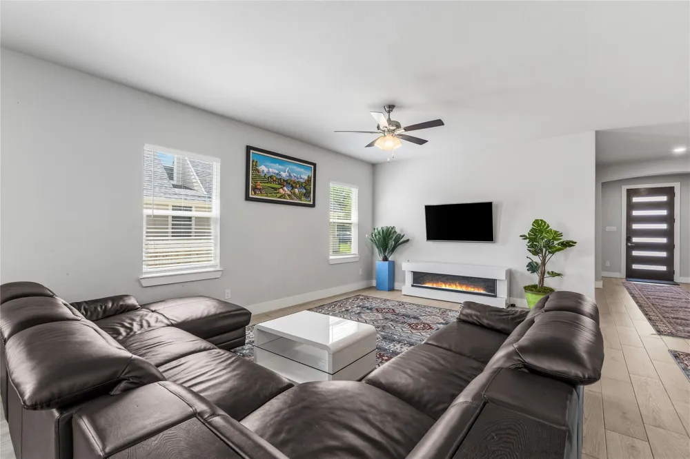 411 W Harwood Road Euless, TX 76039