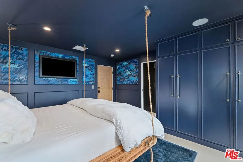 15 Reef Street Marina del Rey, CA 90292
