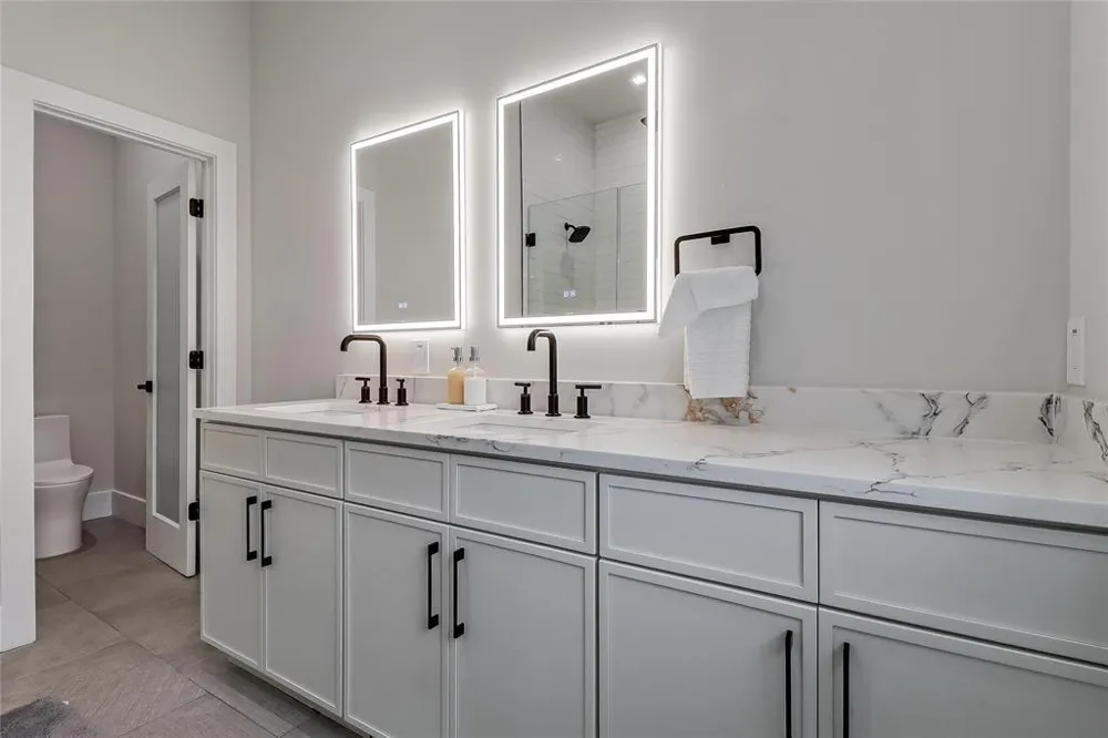 1109 W Annie Street Austin, TX 78704