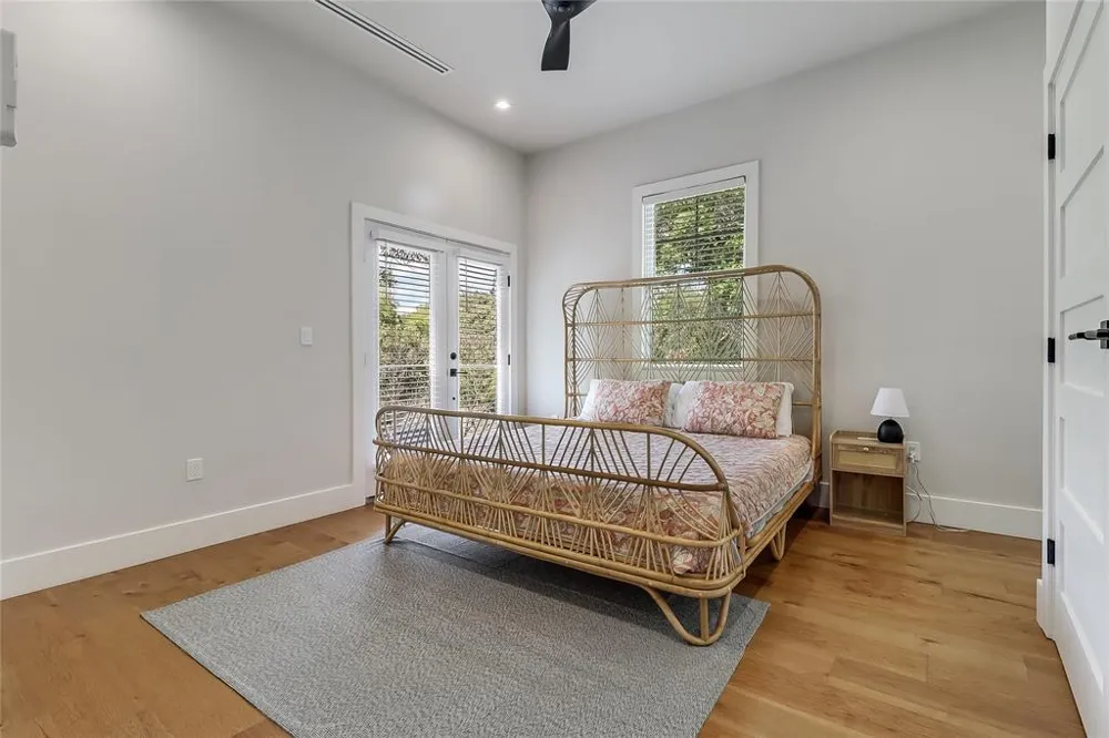 1109 W Annie Street Austin, TX 78704