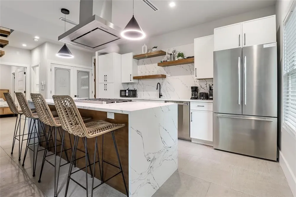 1109 W Annie Street Austin, TX 78704