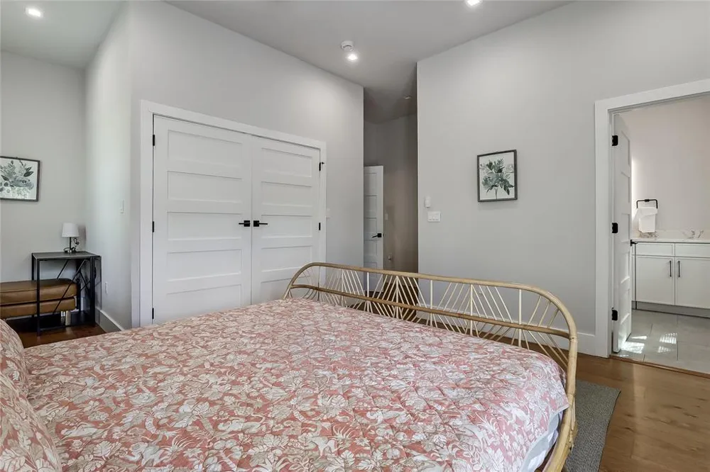 1109 W Annie Street Austin, TX 78704