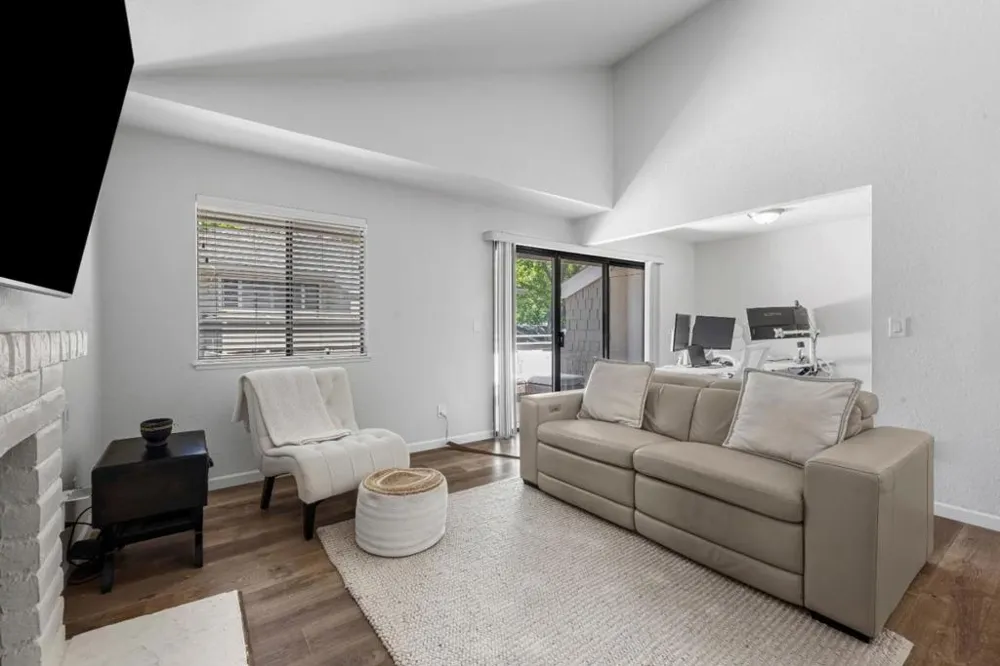 5691 Makati Circle #G San Jose, CA 95123