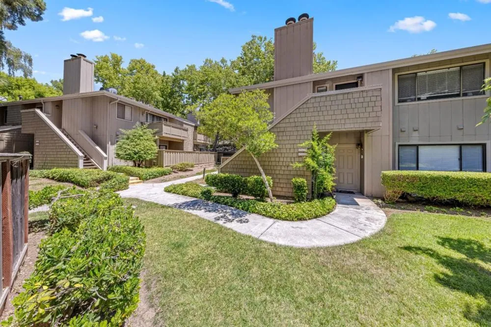 5691 Makati Circle #G San Jose, CA 95123