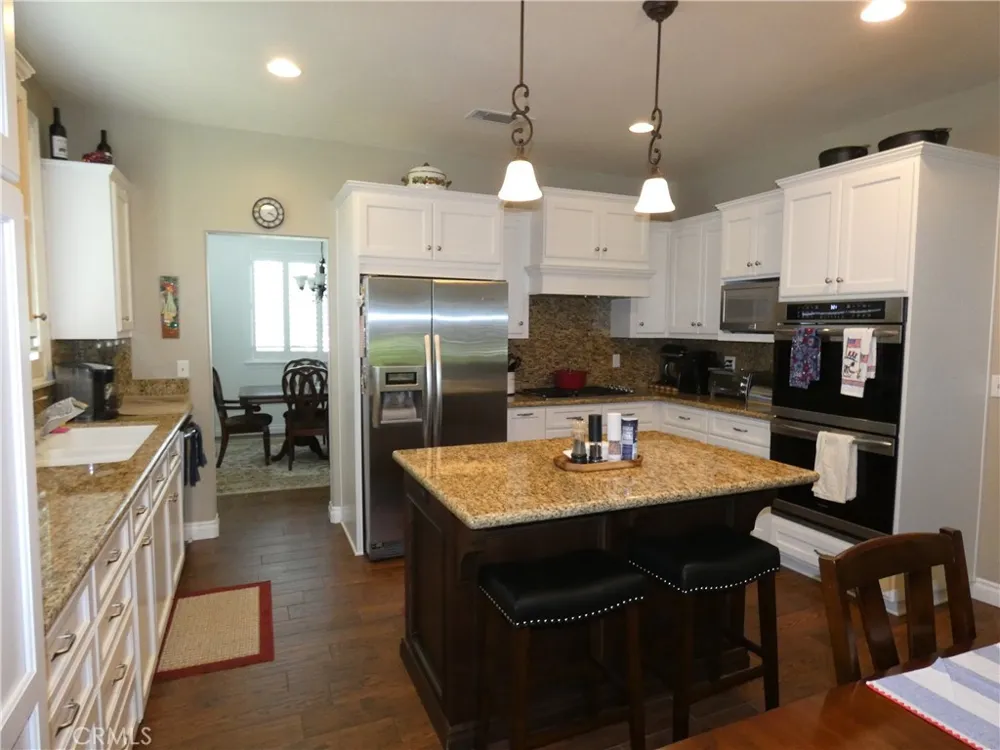 13747 Meadow View Lane Yucaipa, CA 92399