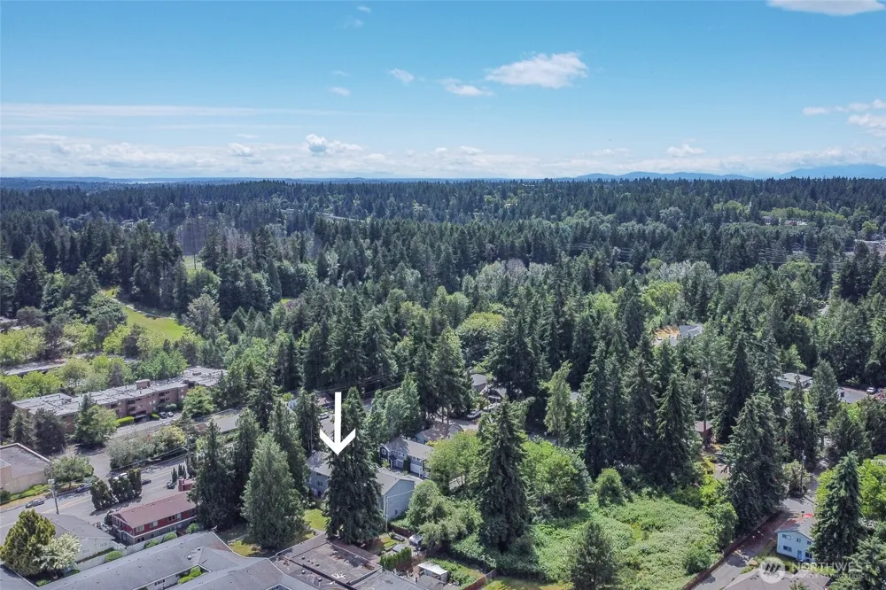 14534 12th Avenue NE Shoreline, WA 98155